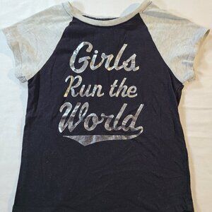 Children’s Place Girls Tee S 5/6 | Black “Girls Run the World” Graphic T-Shirt